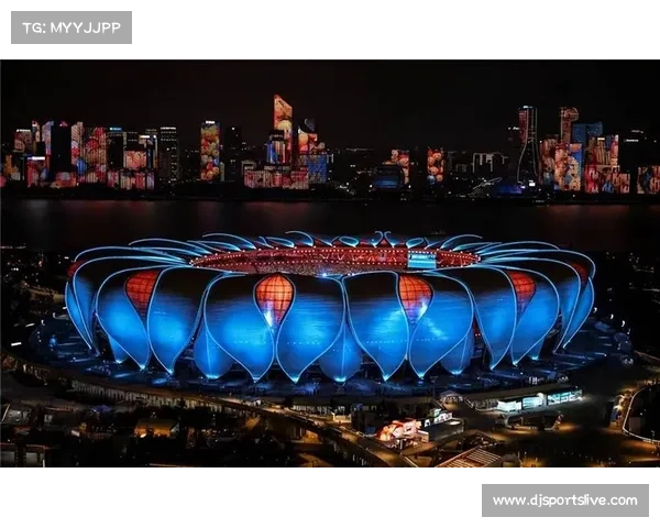 主场灯光秀亮相，提升观赛体验