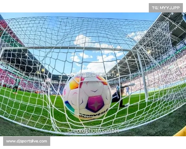 云达不莱梅1-0小胜奥格斯堡，杜克施点射