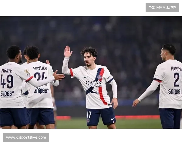 巴黎圣日耳曼客场2-1战胜斯特拉斯堡，豪取六连胜重返积分榜首位